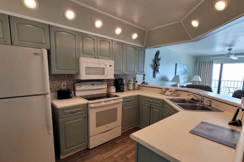 5 Best Workcation Vacation Rentals in PCB Summerhouse Condominiums